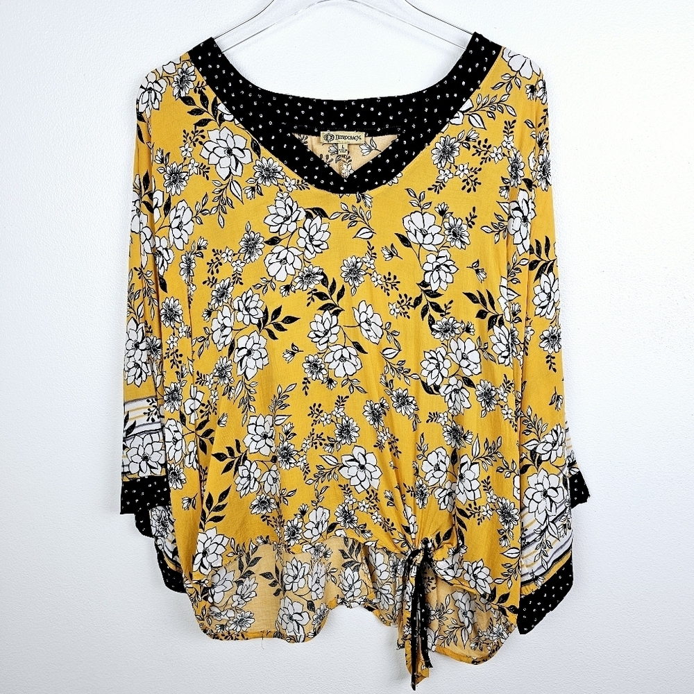 Democracy Oversized Lightweight Tie Front Floral Shirt